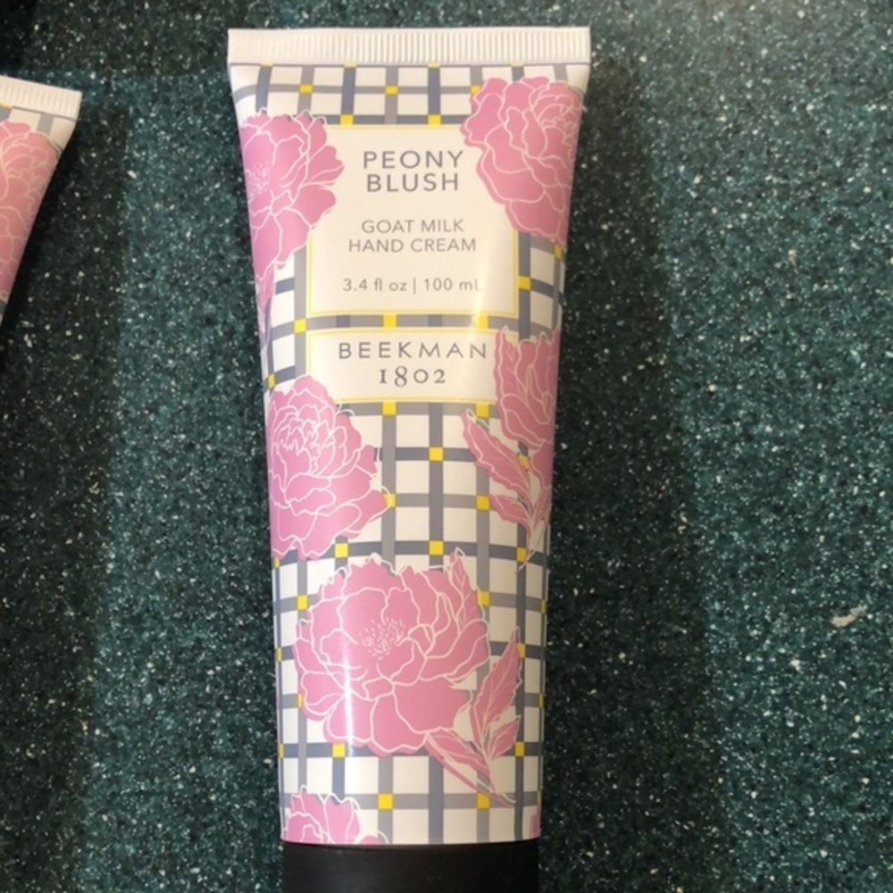 Beekman 1802 Peony Blush